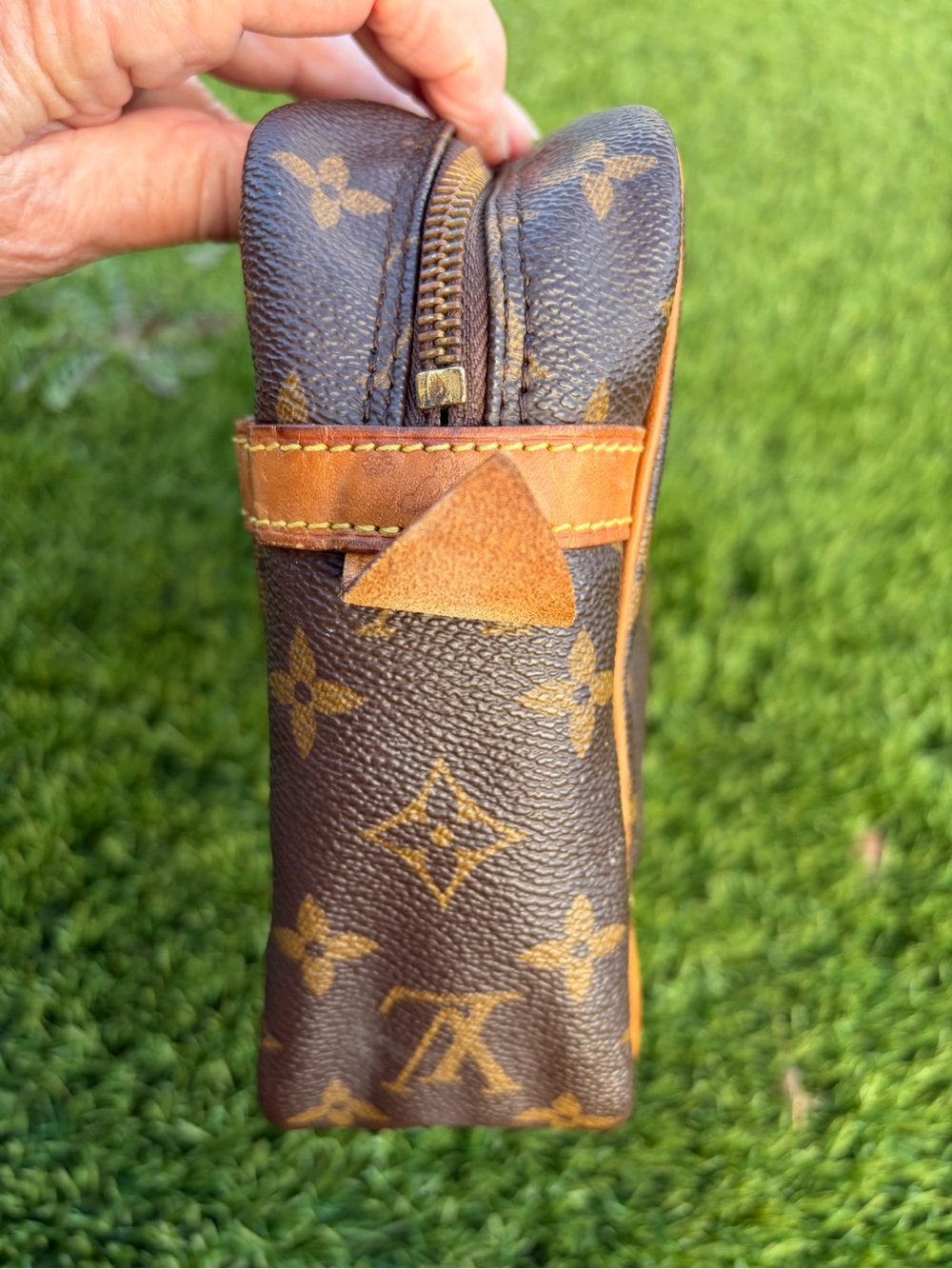 Authentic Louis Vuitton Monogram Vintage 1995 Clutch Purse Nice Shape 11”x 7” - Picture 10 of 13